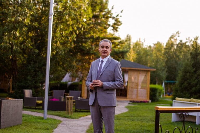Rixos Astana Genel Müdürü, bir otelde 17 cumhurbaşkanının nasıl ağırlanacağını ve ENU’daki eğitimini anlatıyor